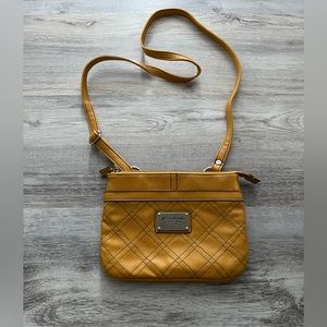 ☀️FINAL PRICE {Relic} crossbody